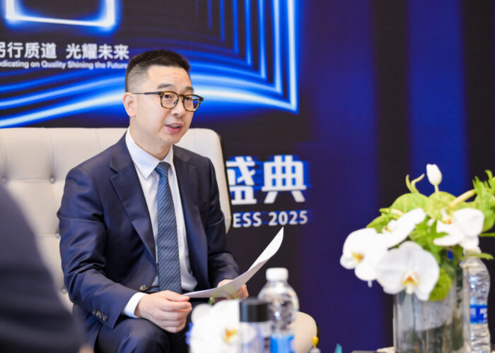 Dennis She Vice President of LONGi, Image LONGi