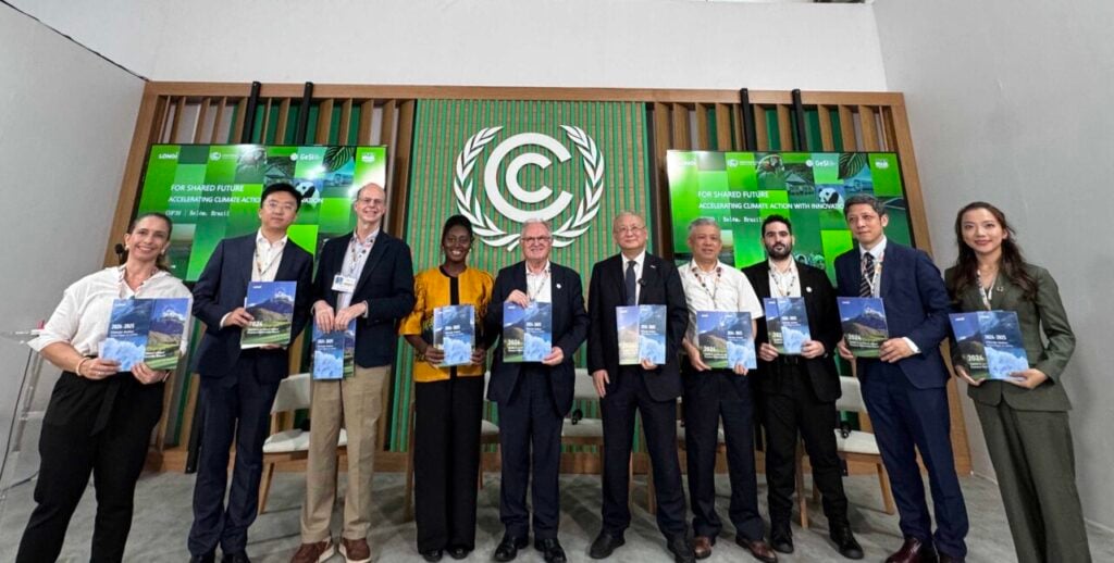 A LONGi presentation at COP30.