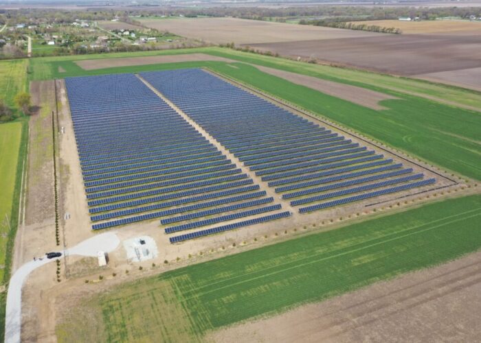 A picture of a commmunity solar project in Illinois from Summit Ridge Energy