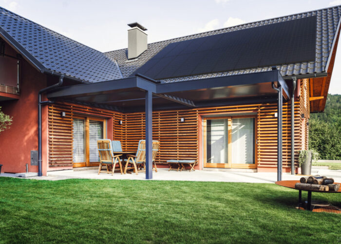 Life in the suburbs, wealthy family, great new house in the country side, wooden material, green color