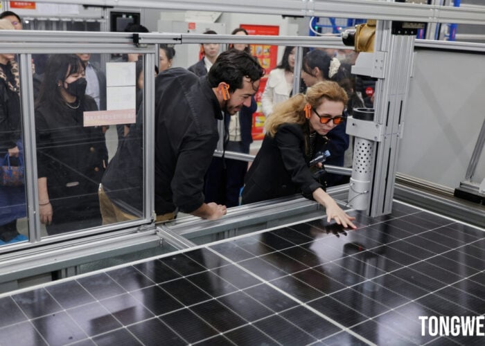 A Tongwei module demonstration.